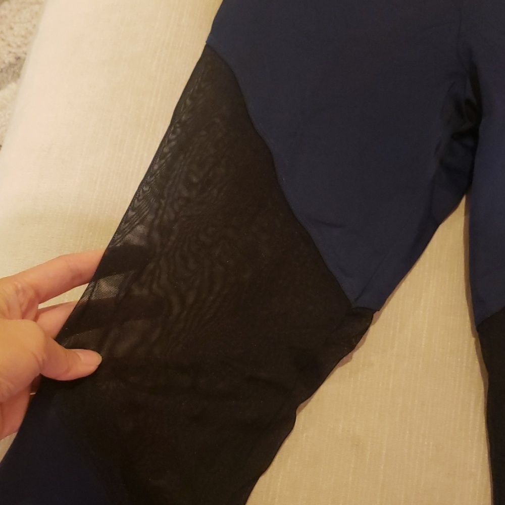 NWOT Onzie Mesh Leggings - Navy Blue - Picture 3 of 3